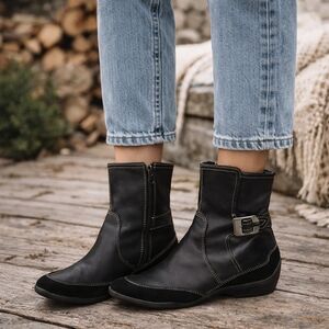 Circa Joan & David "CJFRESH" Black Leather Ankle Boots.